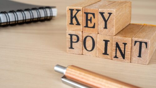 積み木で『KEY POINT』と表示してある