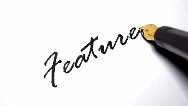 「Feature」の文字が入ったイメージ画像